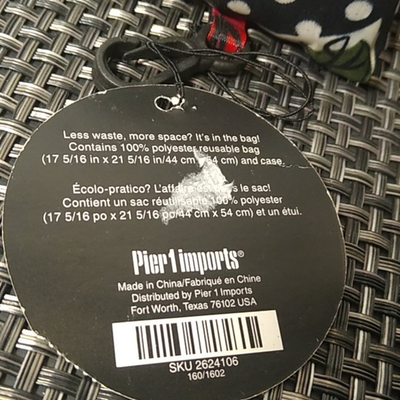 Pier one - Picture 2 of 2